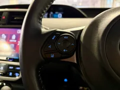 トヨタ プリウスPHV