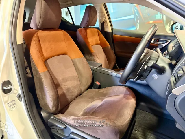 座高調整ができますので様々な方に運転しやすいシートです。 レクサス CT