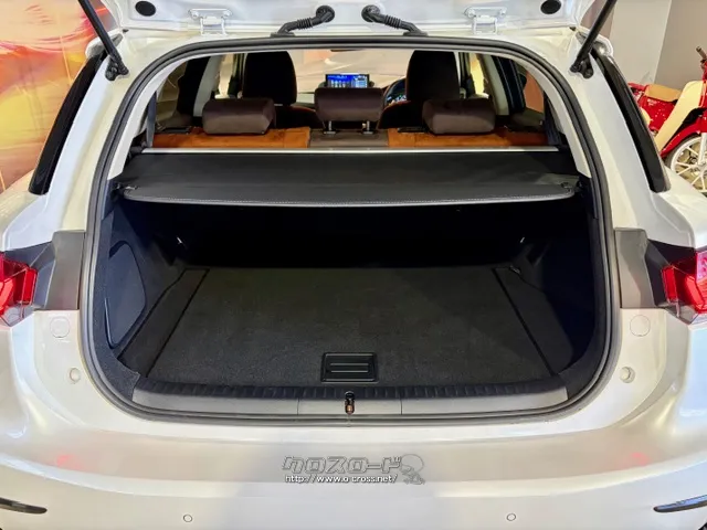 日常的な買い物なら必要十分なラゲッジスペースです。 レクサス CT