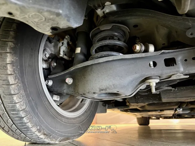 「お問合せはユーポス新都心店まで/098-860-8880お待ちしております」 レクサス CT