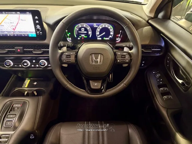 【ステアリングスイッチ】がついている為、走行中のオーディオ操作可能です♪ ホンダ ZR-V