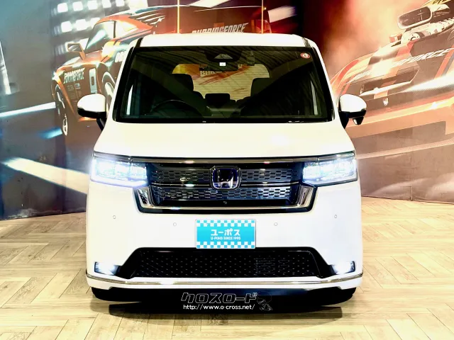 ワイドかつ重厚なフロントグリルとボディ下端全周に配置。 ホンダ ステップワゴン