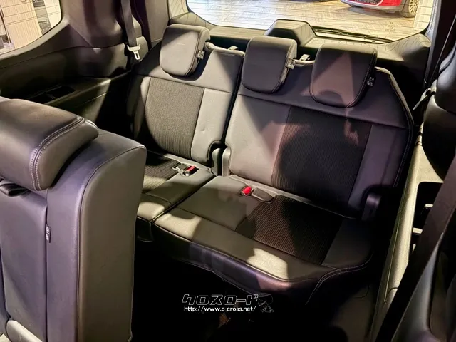 サードシートは3人乗車可能です。 ホンダ ステップワゴン