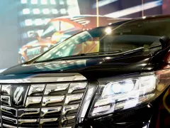 トヨタ アルファード