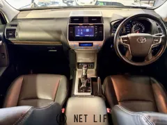 トヨタ ランドクルーザープラド