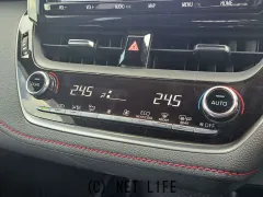 トヨタ カローラスポーツ