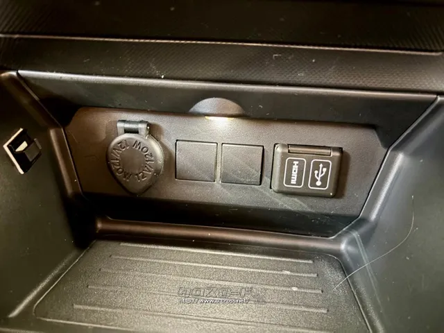 USB・HDMI トヨタ ライズ