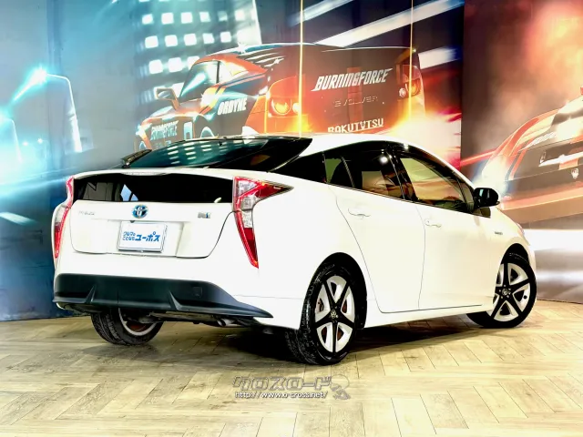 98馬力を発生する1.8L 水冷直列4気筒DOHCエンジン トヨタ プリウス