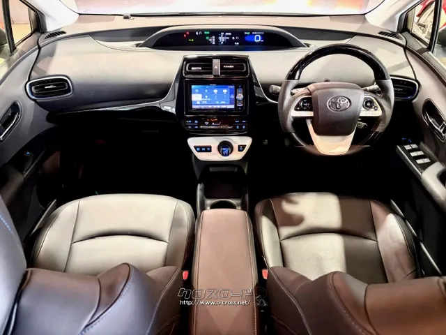 基本装備を充実した「Sツーリングセレクション」 トヨタ プリウス