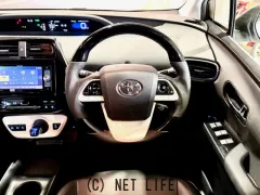 トヨタ プリウス