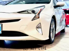 トヨタ プリウス