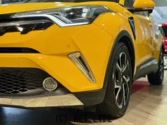 トヨタ C-HR