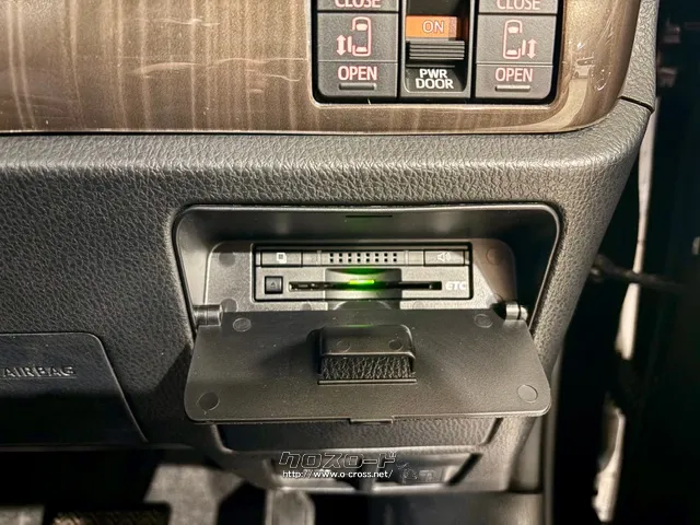 ビルトインETC トヨタ エスクァイア