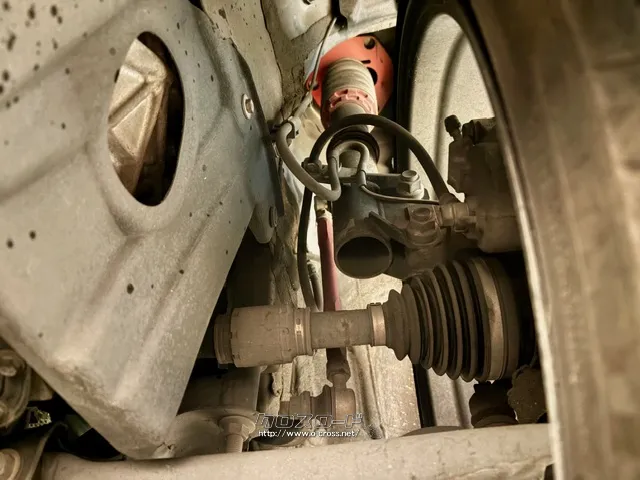 「お問合せはユーポス新都心店まで/098-860-8880お待ちしております」 トヨタ エスクァイア