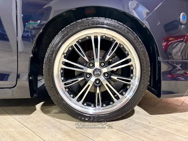 「お問合せはユーポス新都心店まで/098-860-8880お待ちしております」 トヨタ エスクァイア