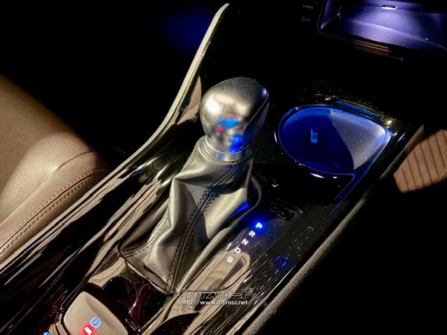 シフトノブ トヨタ C-HR