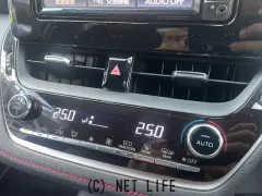 トヨタ カローラスポーツ