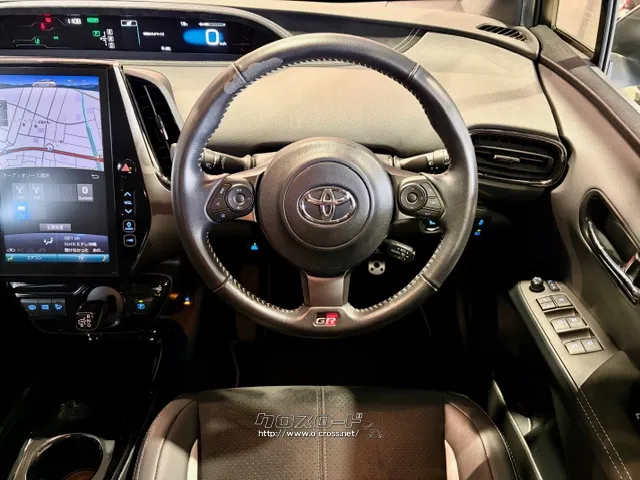 GRスポーツ専用ステアリング トヨタ プリウスPHV