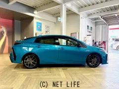 トヨタ プリウスPHV