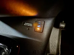 トヨタ プリウスPHV