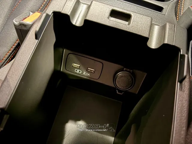USB/シガーソケット スバル XV