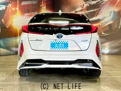 トヨタ プリウスPHV