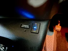 トヨタ プリウスPHV