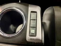 トヨタ プリウスα