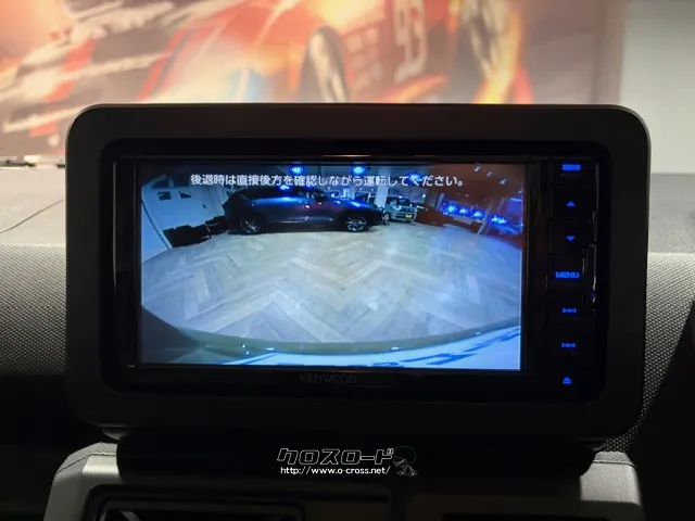 駐車時も安心バックカメラ付き ダイハツ タフト