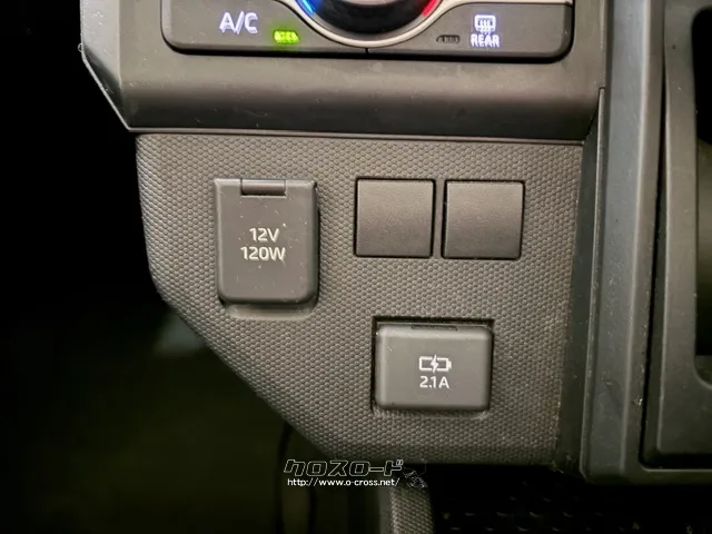 USB/シガーソケット ダイハツ タフト