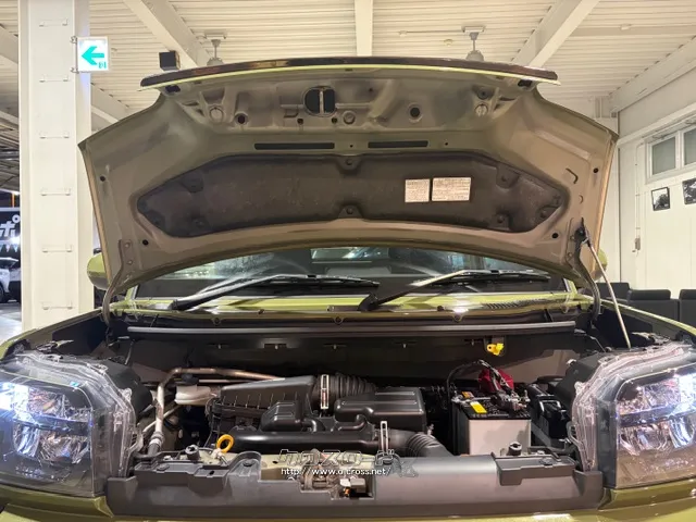 「お問合せはユーポス新都心店まで/098-860-8880お待ちしております」 ダイハツ タフト