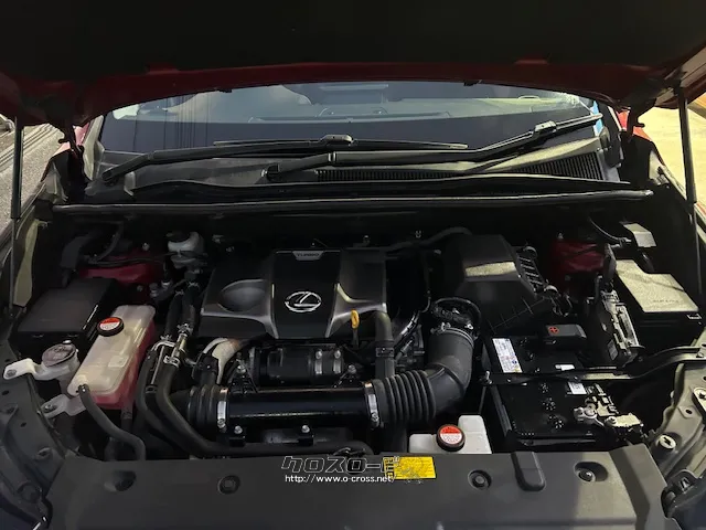 最高出力 238ps(175kW)/4800〜5600rpm最大トルク 35.7 レクサス NX