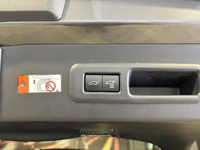 パワーバックドア レクサス LBX