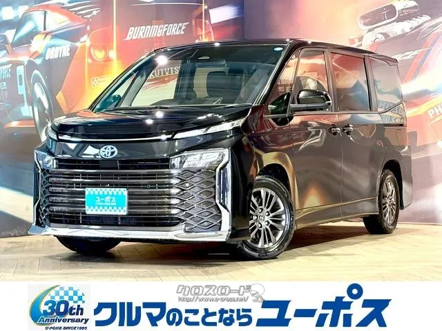 フリップダウンモニター付きヴォクシーハイブリッド入庫致しました。 トヨタ ヴォクシー