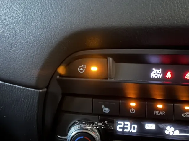 ステアリングヒーターボタン マツダ CX-8