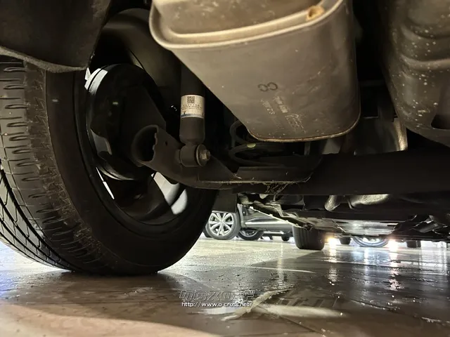 「お問合せはユーポス新都心店まで/098-860-8880お待ちしております」 日産 ノートオーラ
