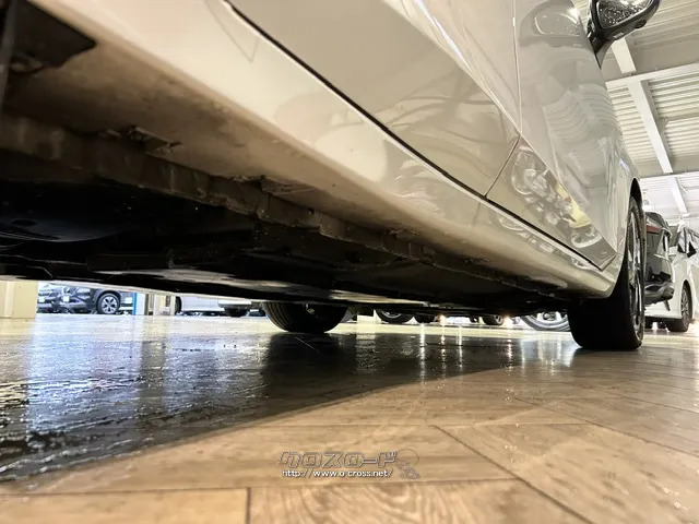 「お問合せはユーポス新都心店まで/098-860-8880お待ちしております」 日産 ノートオーラ