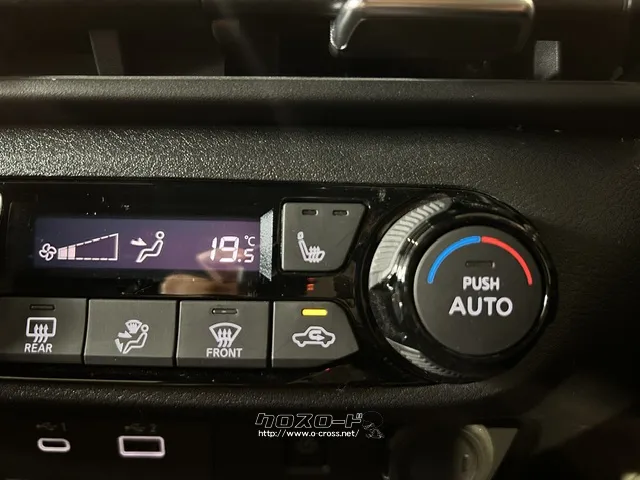 シートヒータースイッチ 日産 ノートオーラ