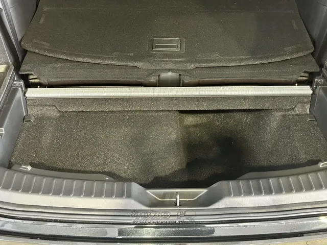 トランク下収納 マツダ CX-8