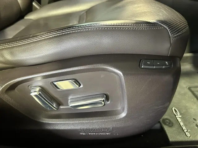 運転席メモリー機能付きパワーシート マツダ CX-8
