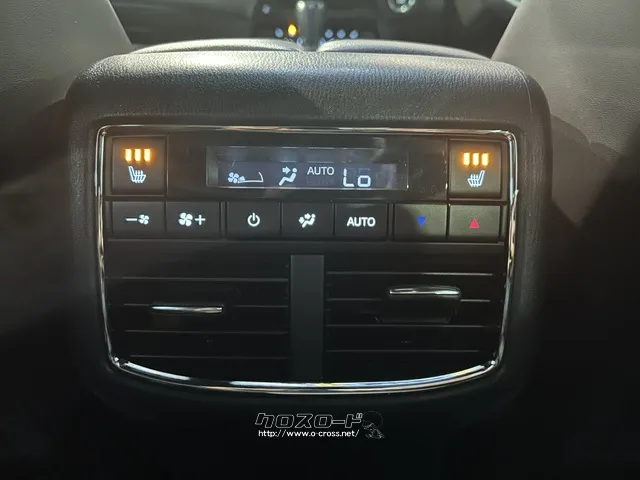 後席エアコンパネル マツダ CX-8