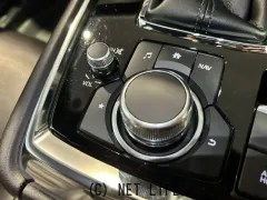 マツダ CX-8