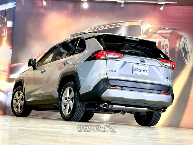 TNGAの思想に基づいたエンジン「2.5Lダイナミックフォースエンジン」を搭載し トヨタ RAV4