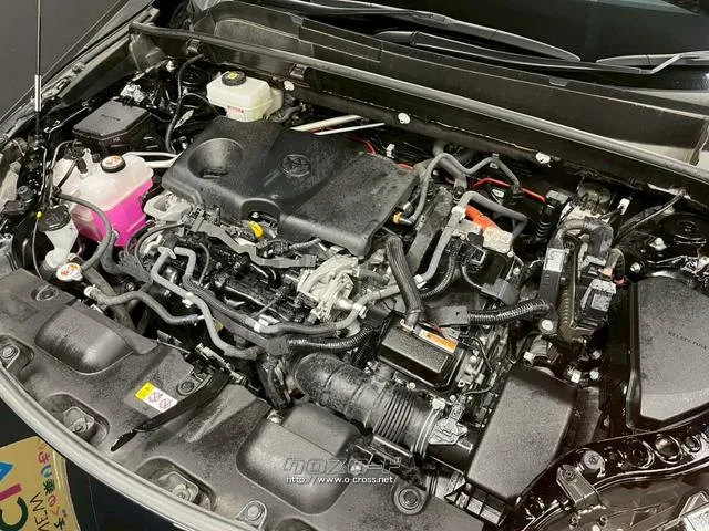 最高出力 178ps(131kW)/5700rpm トヨタ ハリアー