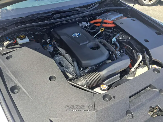 種類直列4気筒+モーター総排気量2487cc トヨタ クラウン