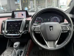 トヨタ クラウン