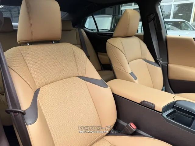 ★ユーポス全店の車両をコザ店でご覧頂く事も可能です! レクサス ES