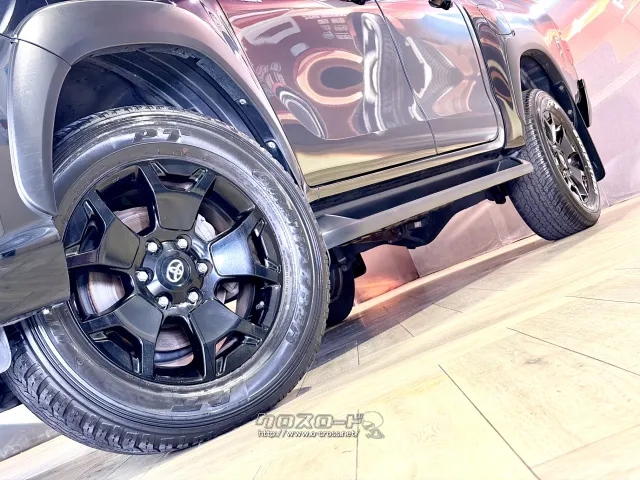 265/60R18最小回転半径6.4m トヨタ ハイラックス