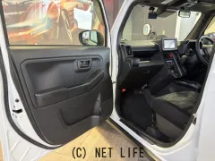 ダイハツ タフト