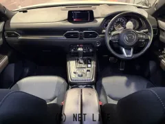 マツダ CX-8